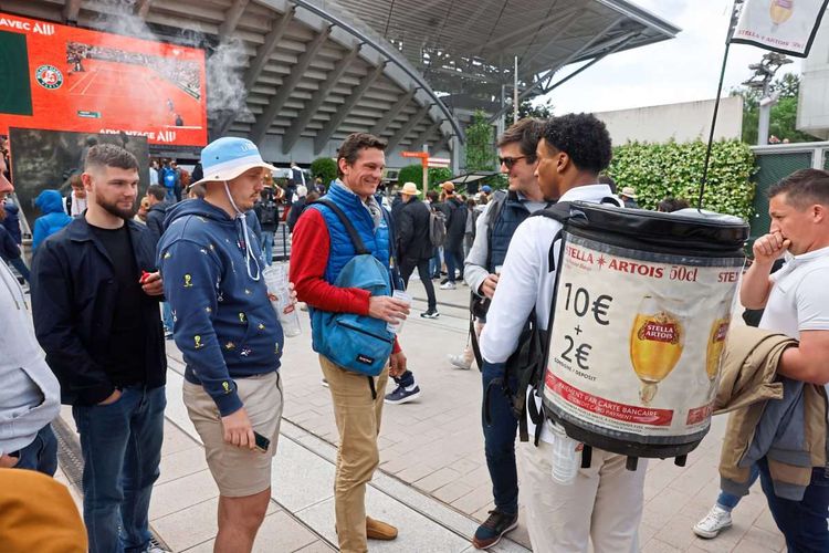 French Open verbieten wegen pöbelnder Fans Alkohol auch Regen sorgt