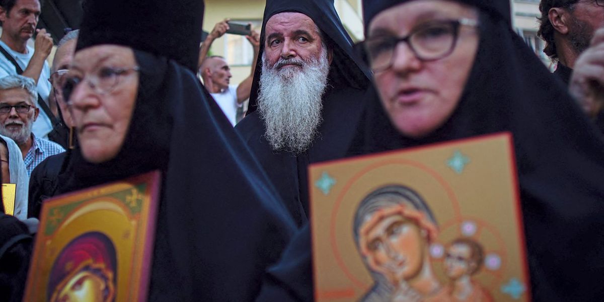 Tausende Orthodoxe Christen Demonstrierten In Belgrad Gegen Europride