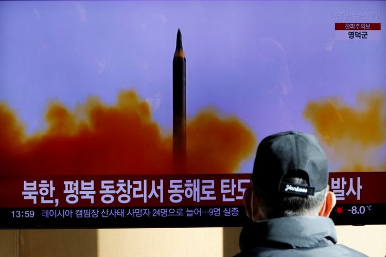 Südkorea Nordkorea feuerte erneut zwei ballistische Raketen ab Asien