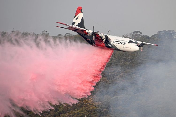 Neue Br Nde In Australien Drei Tote Nach Absturz Eines L Schflugzeugs