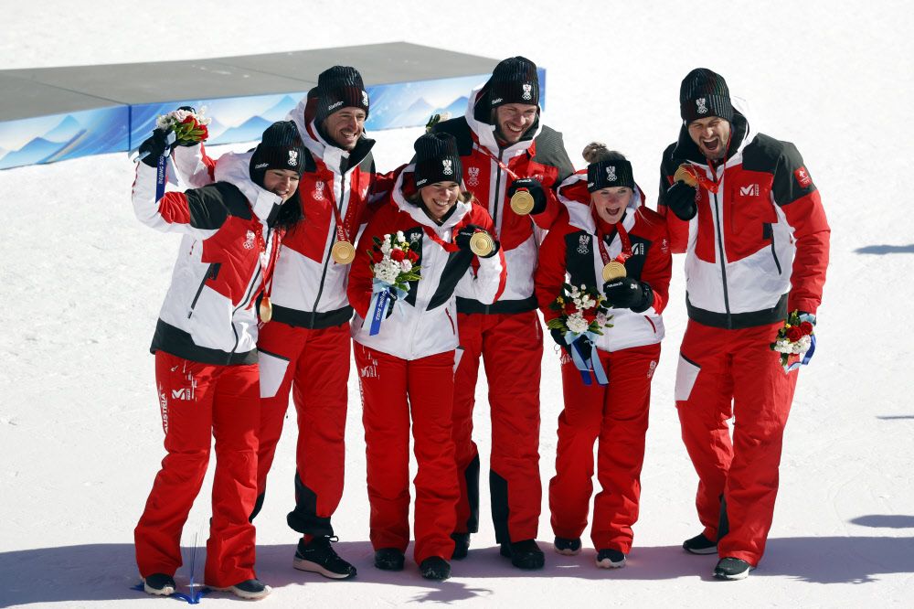 Olympia Ticker Schlusstag Sterreich Holt Gold Im Alpinen Teambewerb