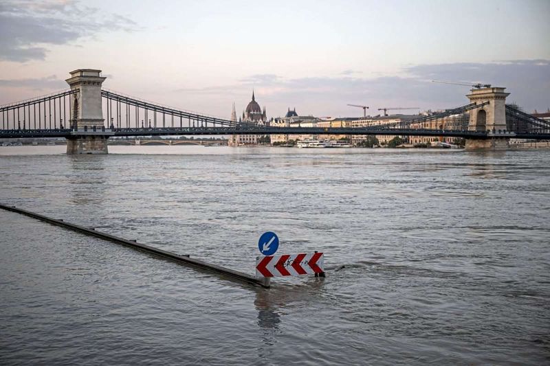 Ungarn und Polen warten noch auf Hochwasserspitzen