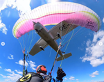 Ermittlungen nach Zusammenstoß einer Paragleiterin mit einem Kleinflugzeug
