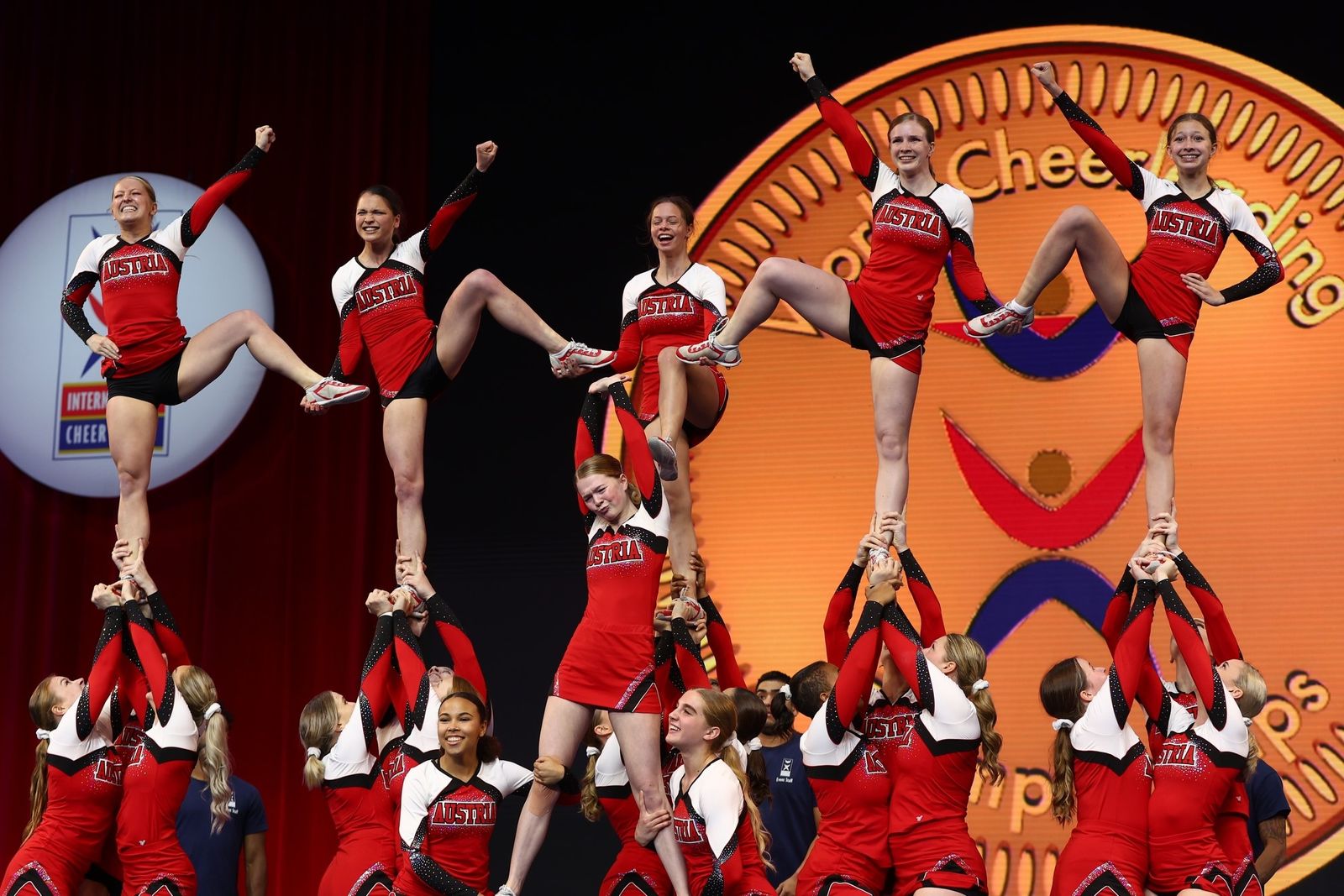 Österreichs Cheerleading-Team Holt Gold Bei B-WM In Orlando - Sport ...