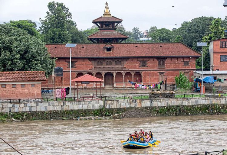 Rafting auf dem Bagmati River in Kathmandu