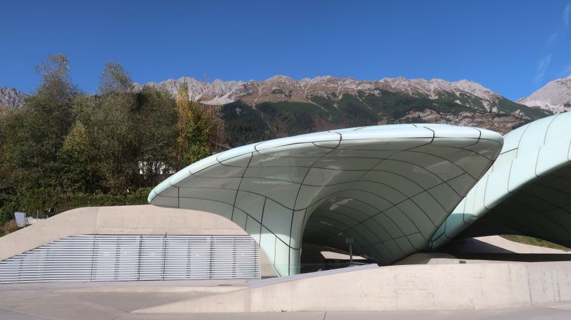 Mit der Bahn durch Österreich: 20 und 33 Touren und viele Tipps