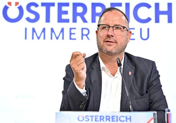 Aufregung-um-Reise-von-FP-Generalsekret-r-Hafenecker-zu-KI-Konferenz-in-Malaysia