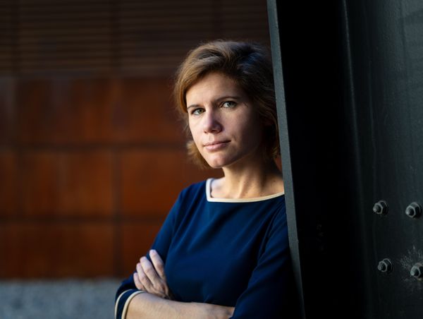-Tech-Konzerne-sch-pfen-Gewinn-ab-Kosten-tragen-Medien-und-Gesellschaft-Ingrid-Brodnig-ber-unfairen-Deal-