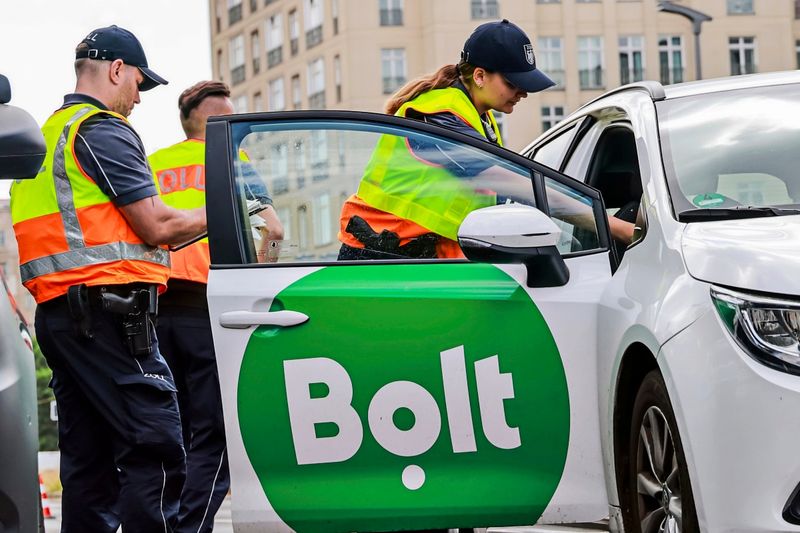 Prozess gegen "strategischen Businessmanager" und drei Bolt-Fahrer ohne Taxischein