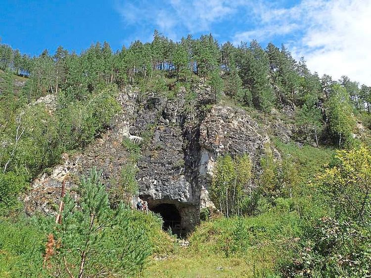 Höhleneingang Denisova-Höhle