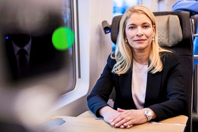 Aus für hässliche Bahnhöfe und dreckige Züge: Chefin der Deutschen Bahn kündigt Neuanfang an