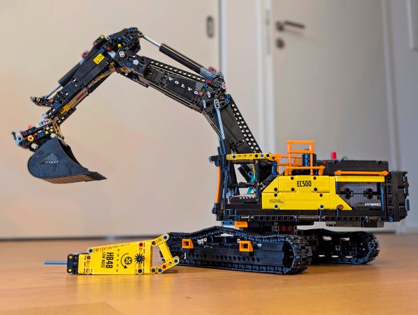 Lego-rollt-den-Bagger-an-Kinderzimmer-wegen-Bauarbeiten-gesperrt