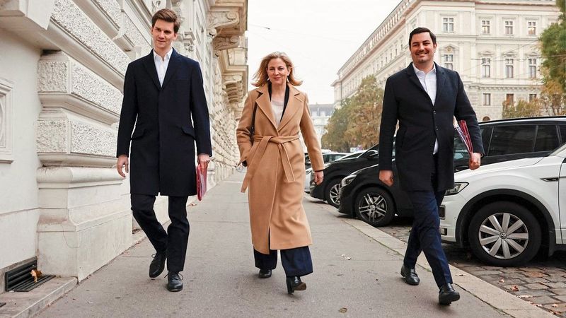 ÖVP und SPÖ sondieren jetzt auch mit den Neos