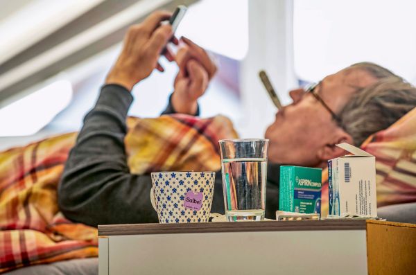 Hotline-1450-soll-Patienten-lenken-aber-in-einer-Fremdsprache-wird-es-kompliziert