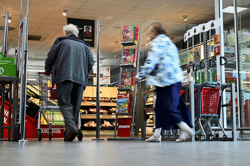 Die Regierung muss mehr gegen Inflation tun – auch ohne Preiseingriffe