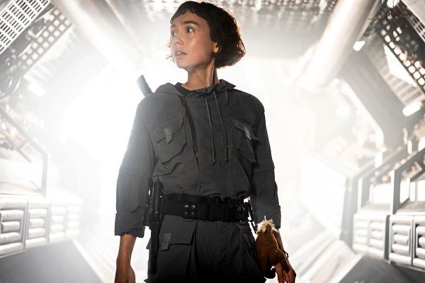 -Alien-Earth-auf-Disney-Wenn-Peter-Pan-auf-Xenomorphs-trifft