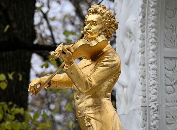 War-das-Johann-Strau-Jahr-berteuerter-Luxus-oder-wichtiger-Impulsgeber-