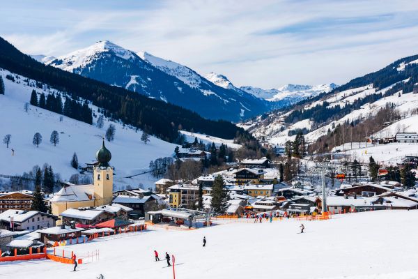 Ein-Wochenende-in-den-Alpen-Wie-ein-Salzburger-Bauunternehmen-ein-Gewinnspiel-manipuliert-hat
