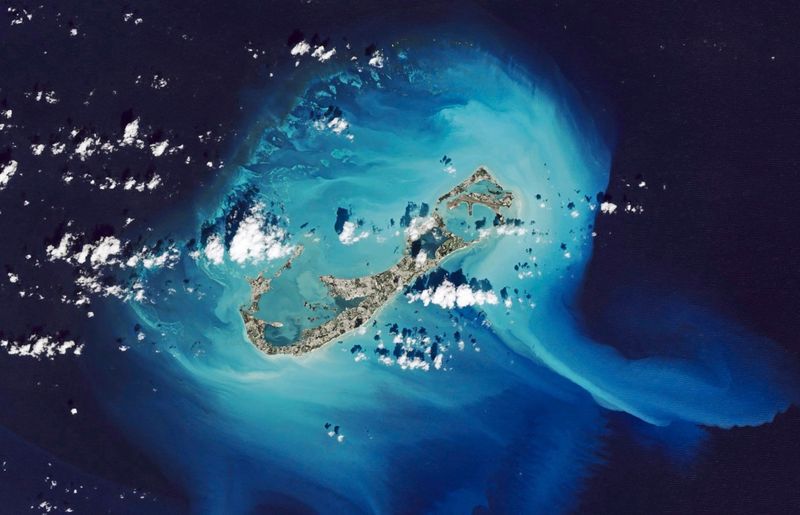 Große Struktur tief im Erdinneren löst jahrzehntealtes Rätsel der Bermudas