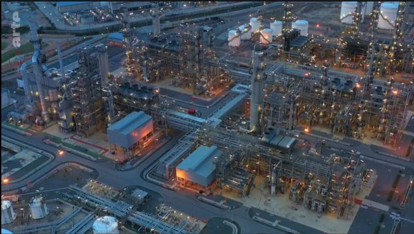 -l-Macht-Geschichte-auf-Arte-Wie-wurde-l-zum-schwarzen-Gold-