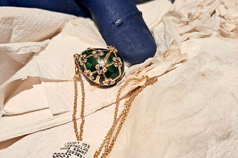 Polizei in Neuseeland bekam von Dieb verschlucktes Fabergé-Ei zurück