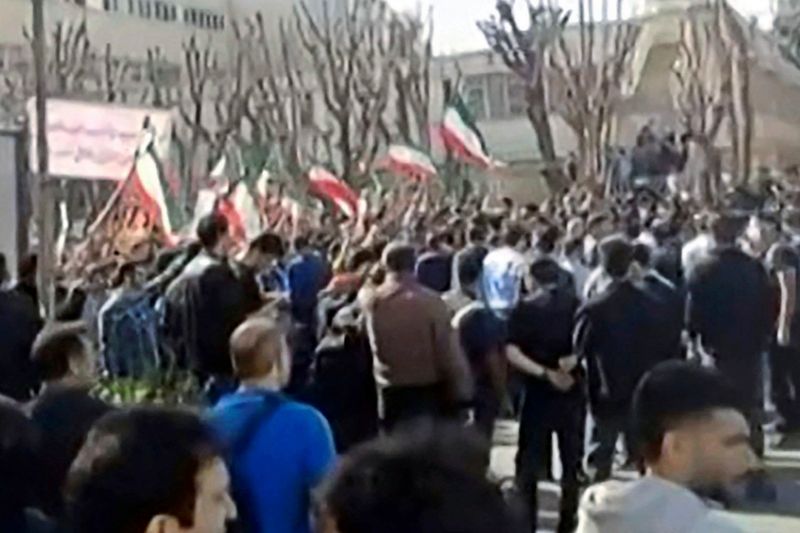 Im Schatten der US-Drohungen: Neue Proteste an Universitäten im Iran ausgebrochen