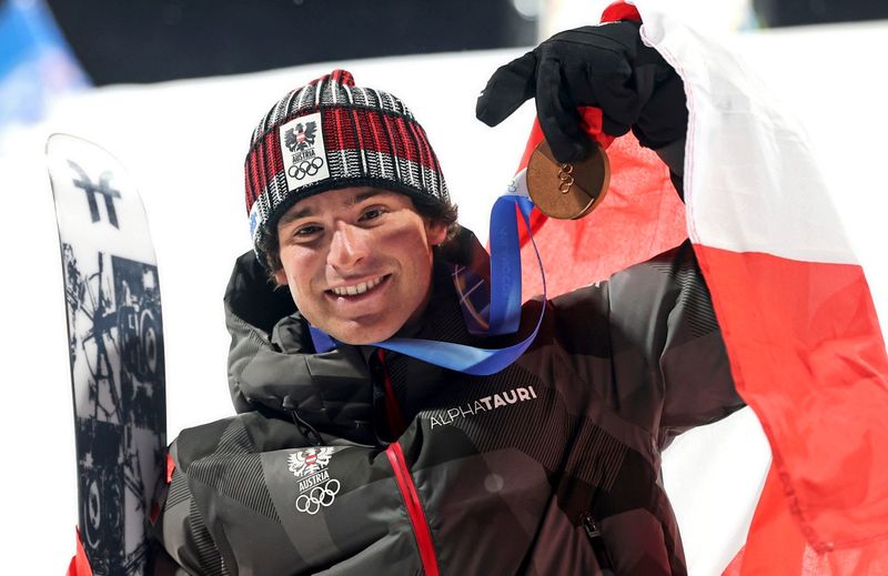Das war Olympia-Tag 11: Freeskier Švancer holt Bronze im Big Air, Kombinierer Lamparter gewinnt Sil…
