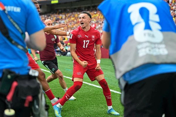 Starke-Schweiz-sichert-sich-im-Elferschie-en-ein-Viertelfinalduell-mit-Argentinien