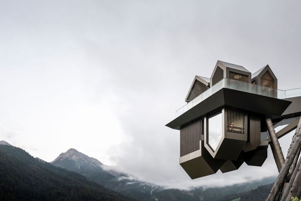 Was-reizt-uns-blo-so-daran-Monumente-in-die-Landschaft-zu-setzen-