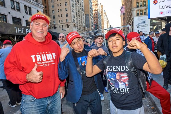 Warum-w-hlten-so-viele-Amerikaner-innen-Trump-