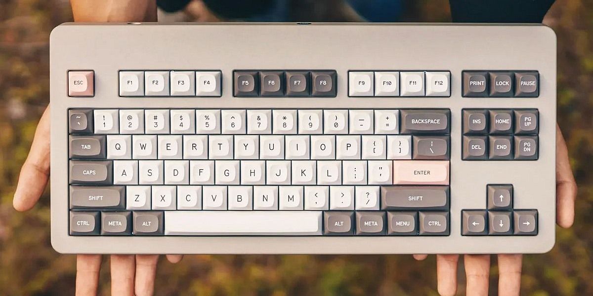 "Seneca": 3600-Dollar-Keyboard soll Retro-Ruhe bringen