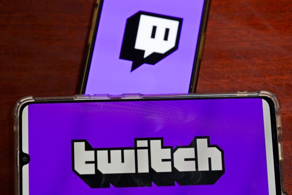 WhatsApp-und-Twitch-droht-in-Australien-Verbot-f-r-Unter-16-J-hrige
