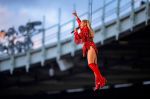 Schwindelfrei in rotem Leder: Helene Fischer lieferte bei ihrem Wien-Auftritt ab