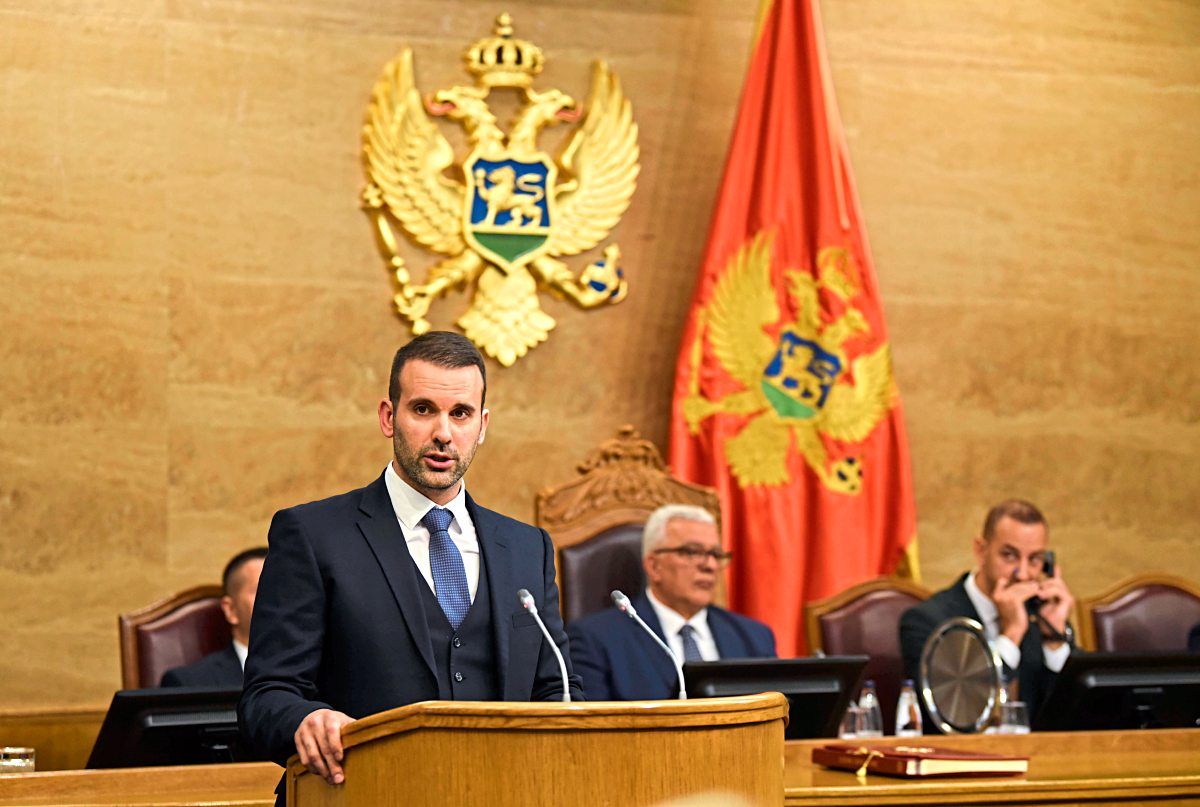 Montenegros Neue Regierung Will EU-Beitritt, Aber Auch Annäherung An ...