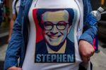 Trump verhöhnt Comedian Colbert in KI-Clip