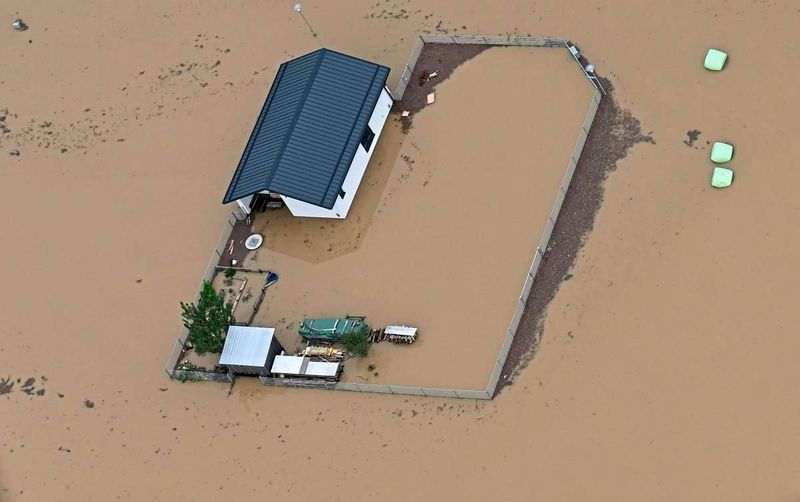 Fünf Todesopfer durch Hochwasser gemeldet, Wiener U-Bahnen morgen fast wieder im Normalbetrieb