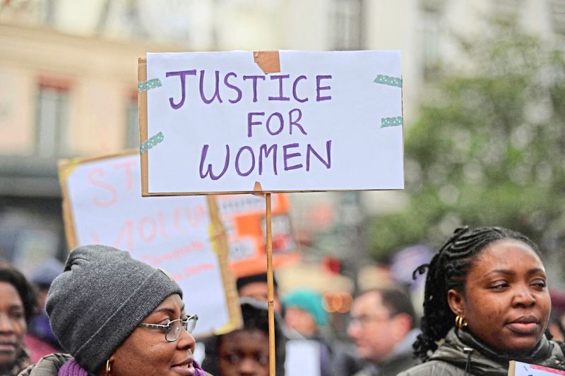 Sexualisierte Gewalt: Warum "Nur Ja heißt Ja" wirksamer Gewaltschutz sein kann