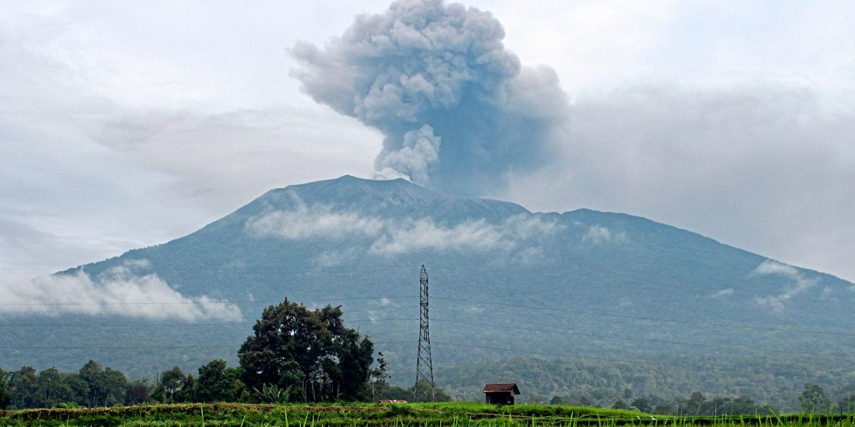Elf Tote nach Ausbruch des indonesischen Vulkans Marapi geborgen