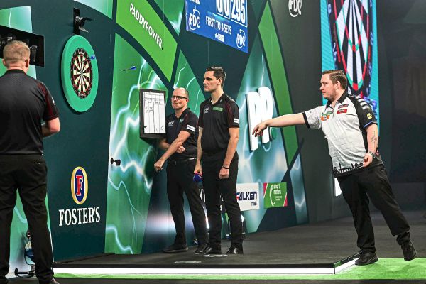 Darts-WM-Euer-Song-und-Spitzname-