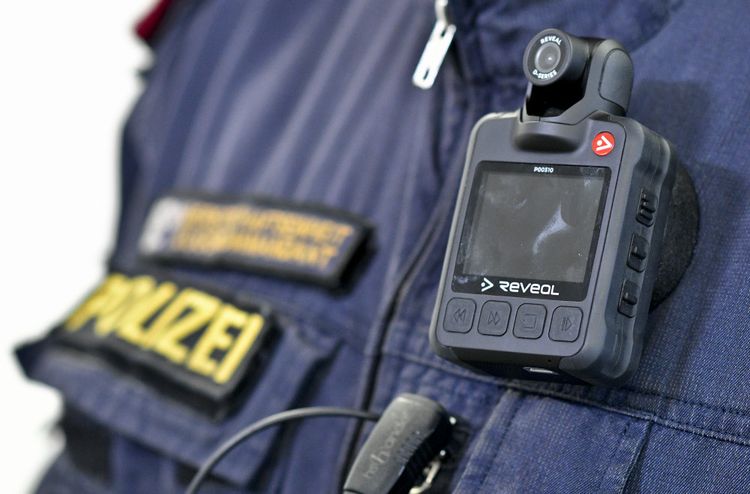 Bodycams für die gesamte Polizei - Kriminalität -  › Panorama