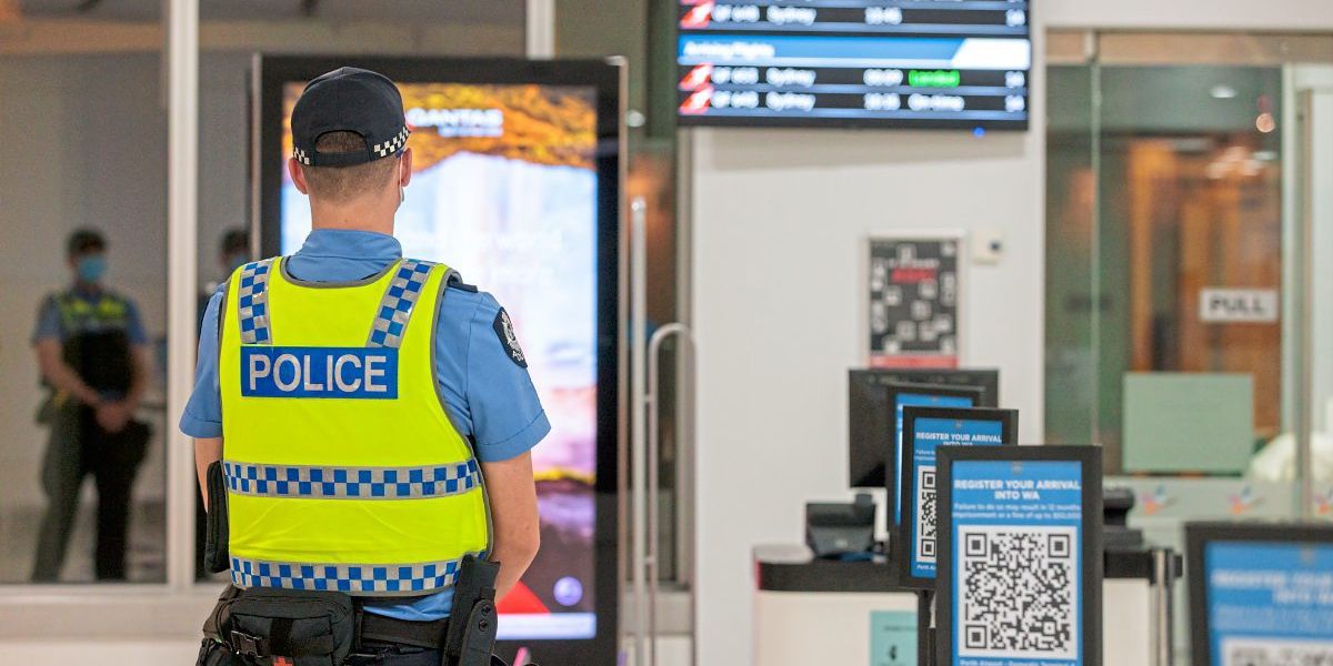 Australien: Polizei zieht motorisierte Kühlbox aus dem Verkehr - DER SPIEGEL