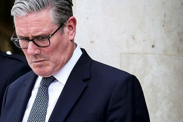 Druck-auf-britischen-Premier-Starmer-in-eigener-Partei-w-chst