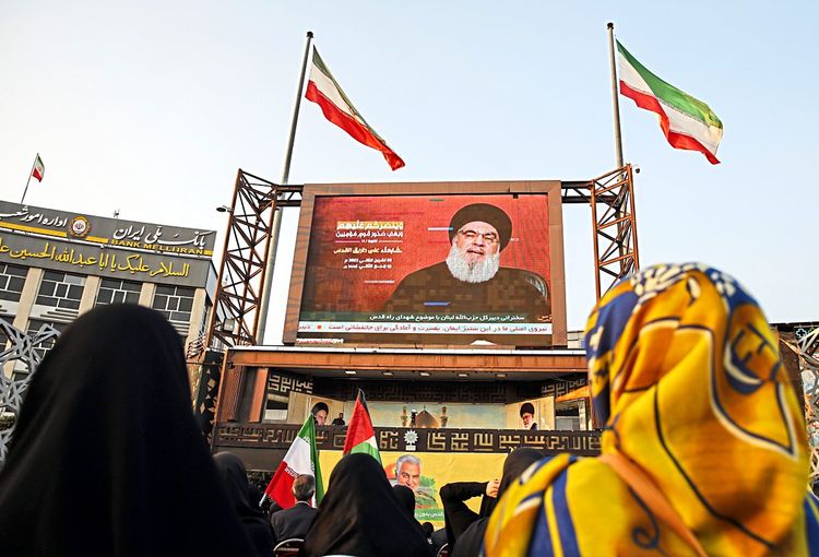 Nasrallah auf Videoleinwand