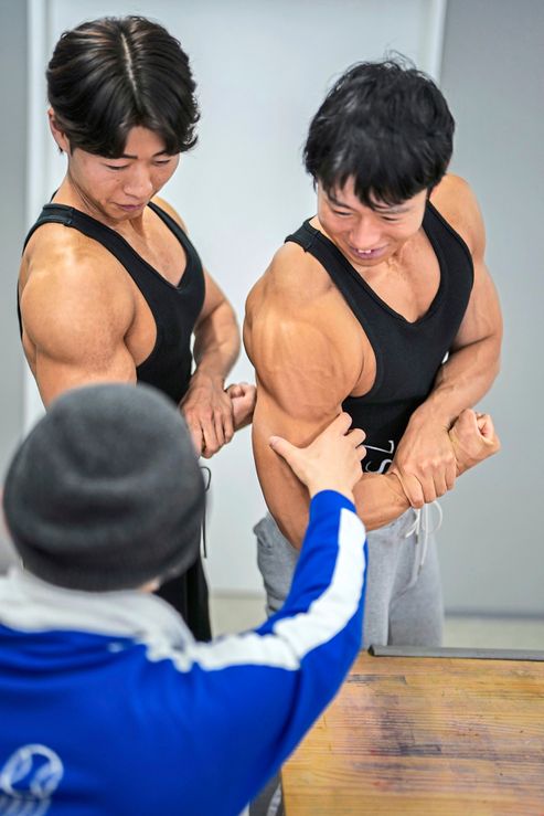 Japan's New Care Workers: Bodybuilders, Wrestlers and MMA Fighters - Karriere - derStandard.at › Karriere