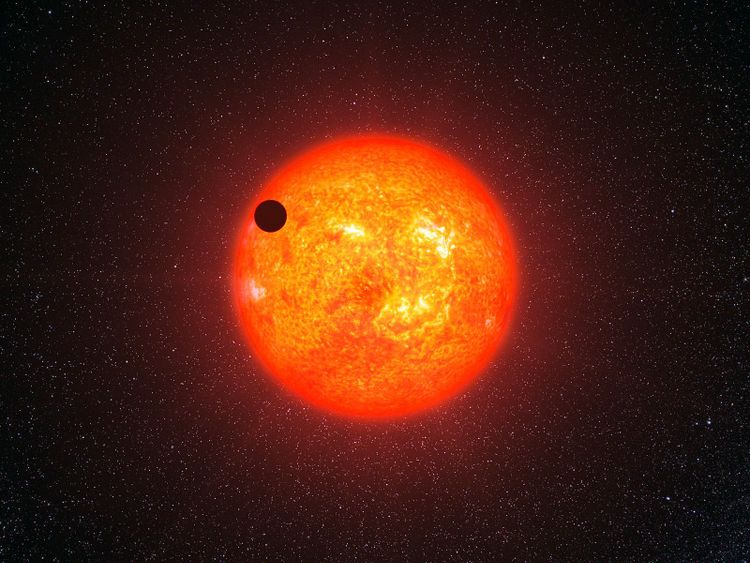 LHS 3154b, Exoplanet, Roter Zwerg