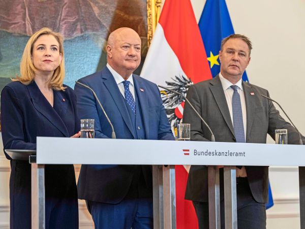 Die-Regierung-und-die-Medien