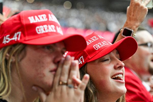 P-rksen-Trump-agiert-l-ngst-wie-ein-todernster-Sektenf-hrer-