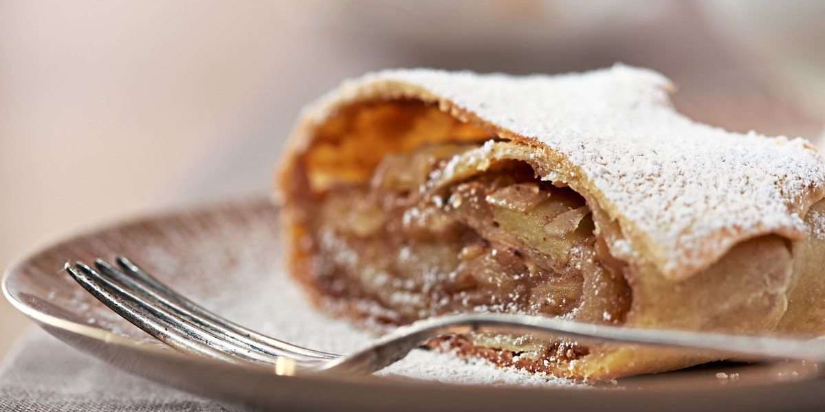 Bis zu 8,10 Euro: Wie viel ein Stück Apfelstrudel in Wiener Kaffeehäusern kostet