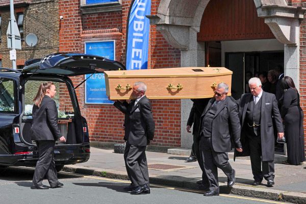 Schwertm-rder-in-England-zu-knapp-40-Jahren-Haft-verurteilt