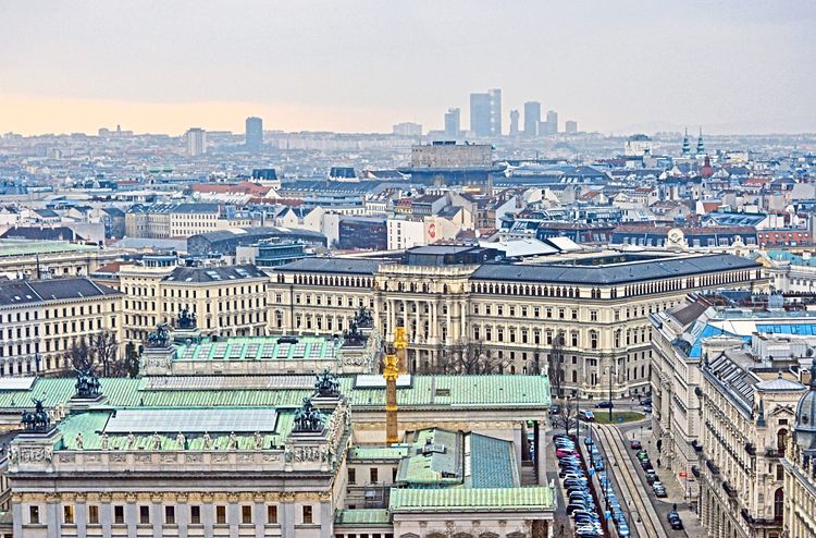 Wien, Innenstadt, Rathausplatz, Panorama
